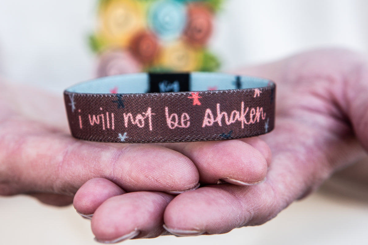 I Will Not Be Shaken Stretchy Bracelet