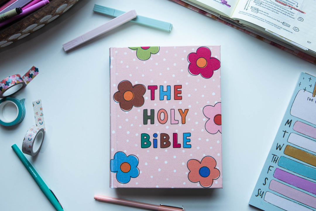 Dots + Daisies ESV Journaling Bible - Kingfolk Co