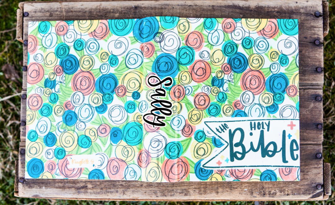 Spring Floral ESV Journaling Bible - Kingfolk Co