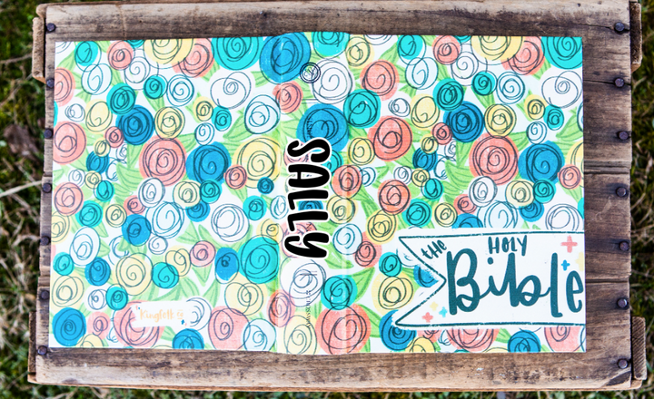 Spring Floral ESV Journaling Bible - Kingfolk Co