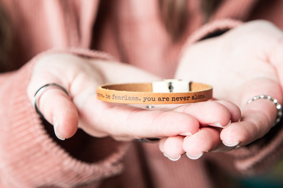 Joshua 1:9 Skinny Leather Bracelet - Kingfolk Co