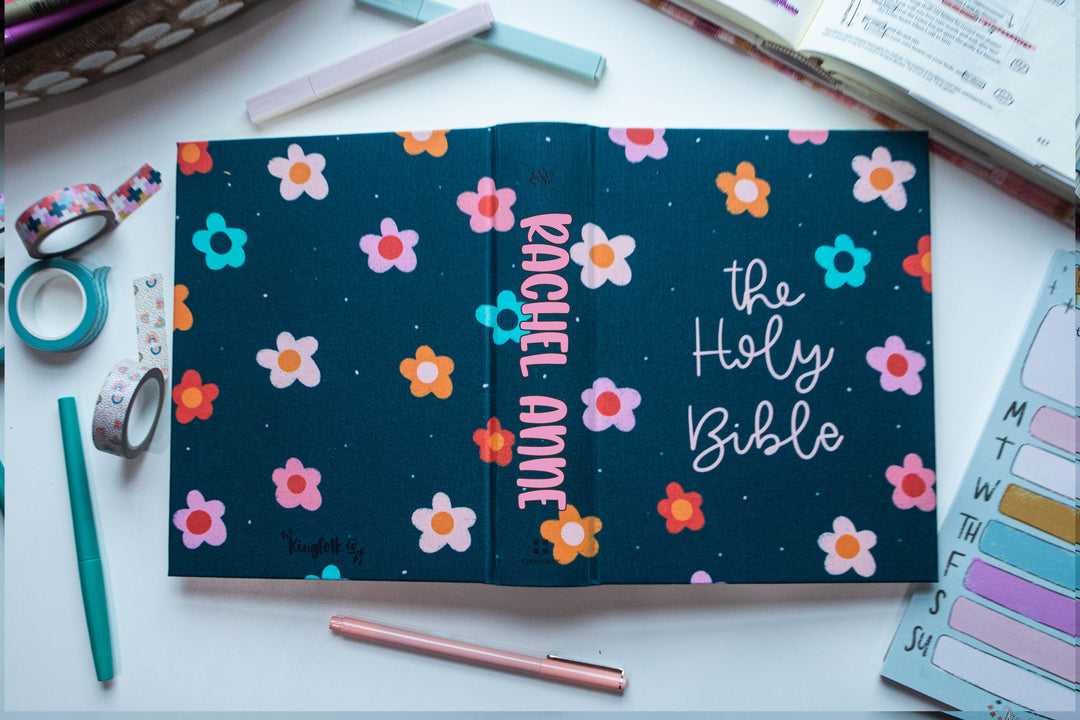 Retro Daisy ESV Journaling Bible - Kingfolk Co